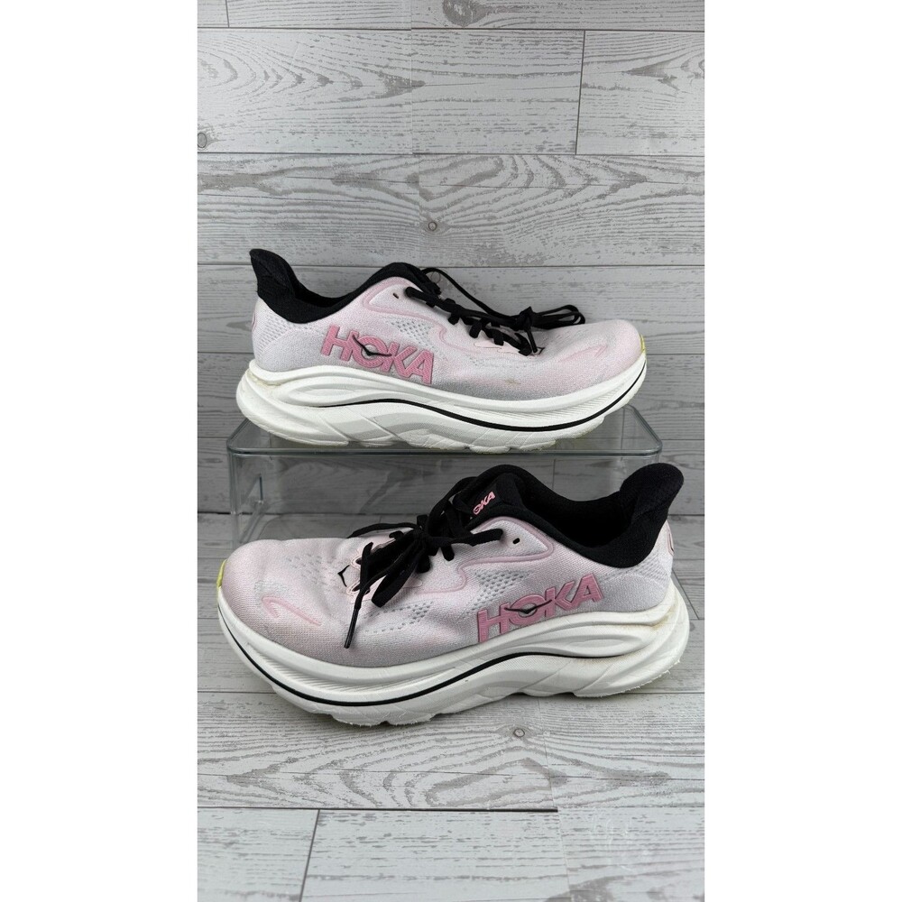 Hoka One One Clifton 10 1162031 CTNS Carnation Pink 8B Womens Running Shoes #348